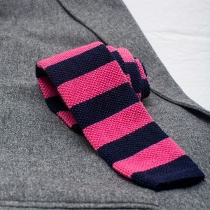 Brooks Brothers 100% Wool Knit Tie